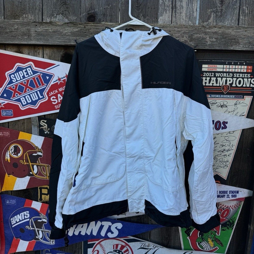 Size S - Vtg Tommy Hilfiger White Snow Jacket